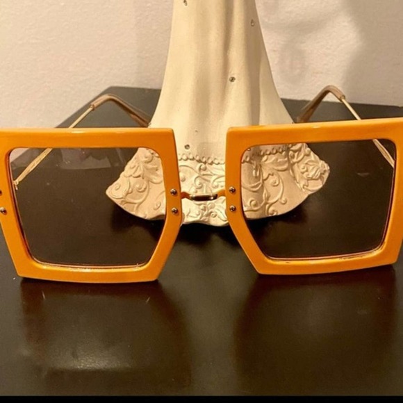 Orange square Designer Style Shades - Picture 2 of 4